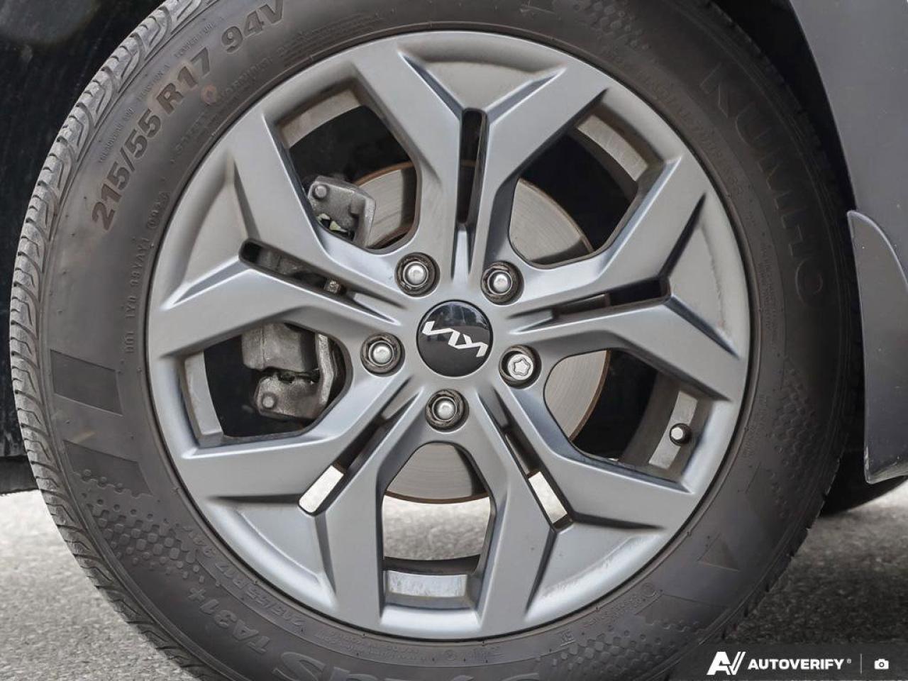 2024 Kia Seltos EX   Back-up Camera   Leather   Heated Seats   App Photo