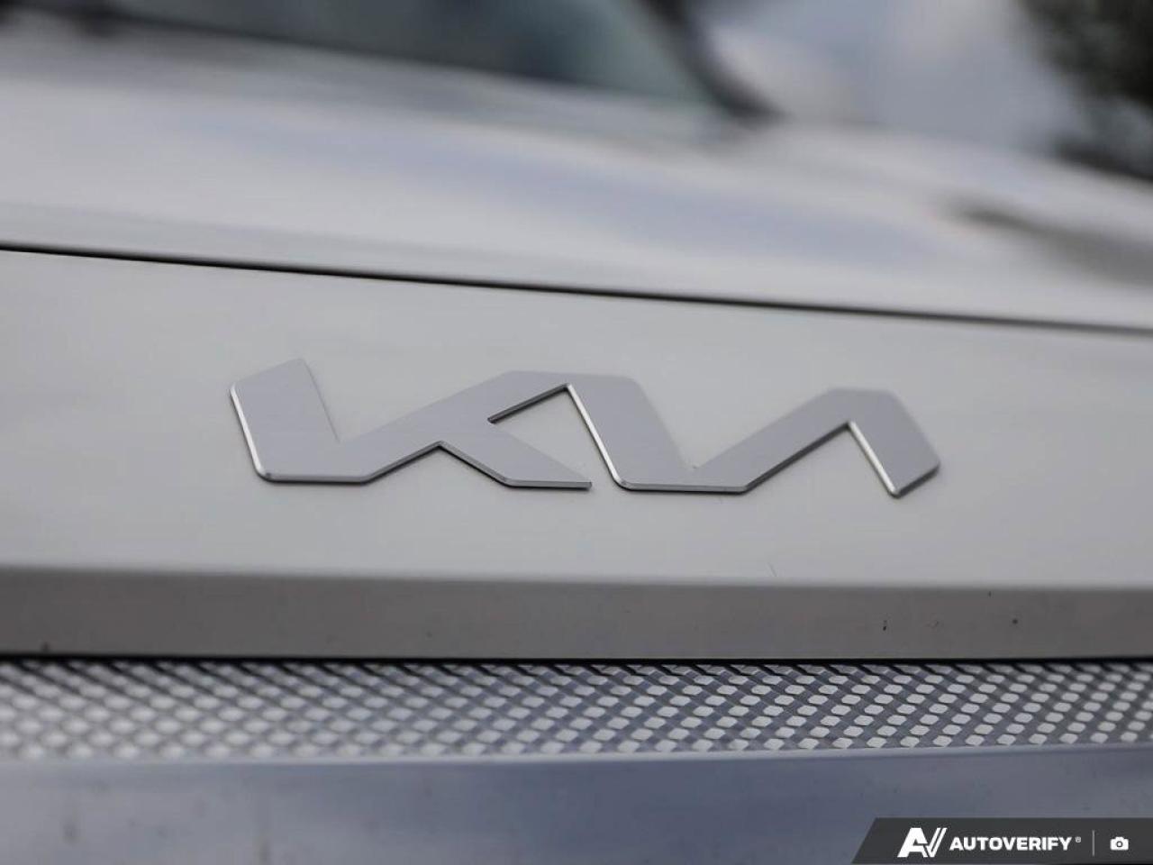 2024 Kia Seltos EX   Back-up Camera   Leather   Heated Seats   App Photo