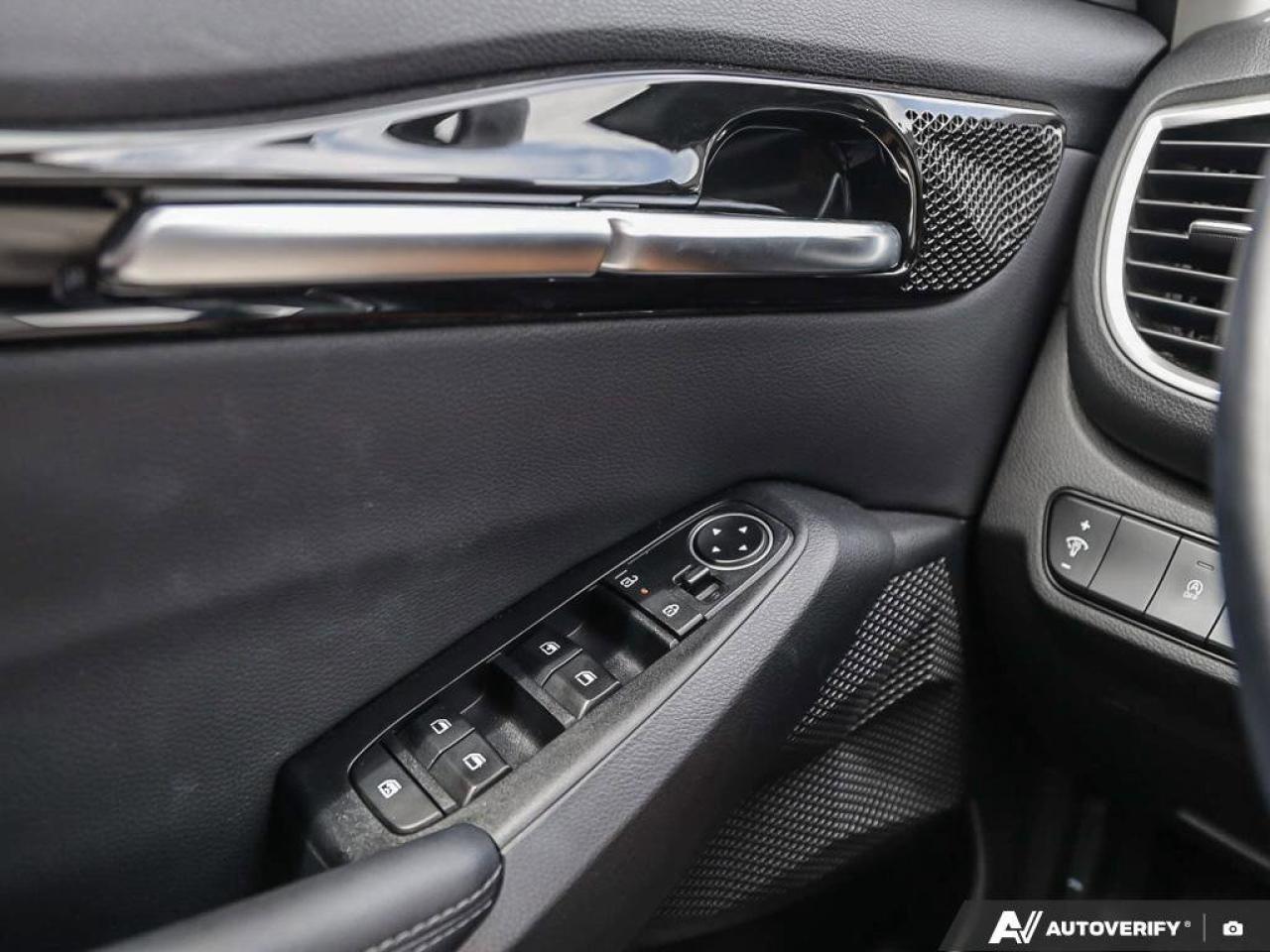 2024 Kia Seltos EX   Back-up Camera   Leather   Heated Seats   App Photo