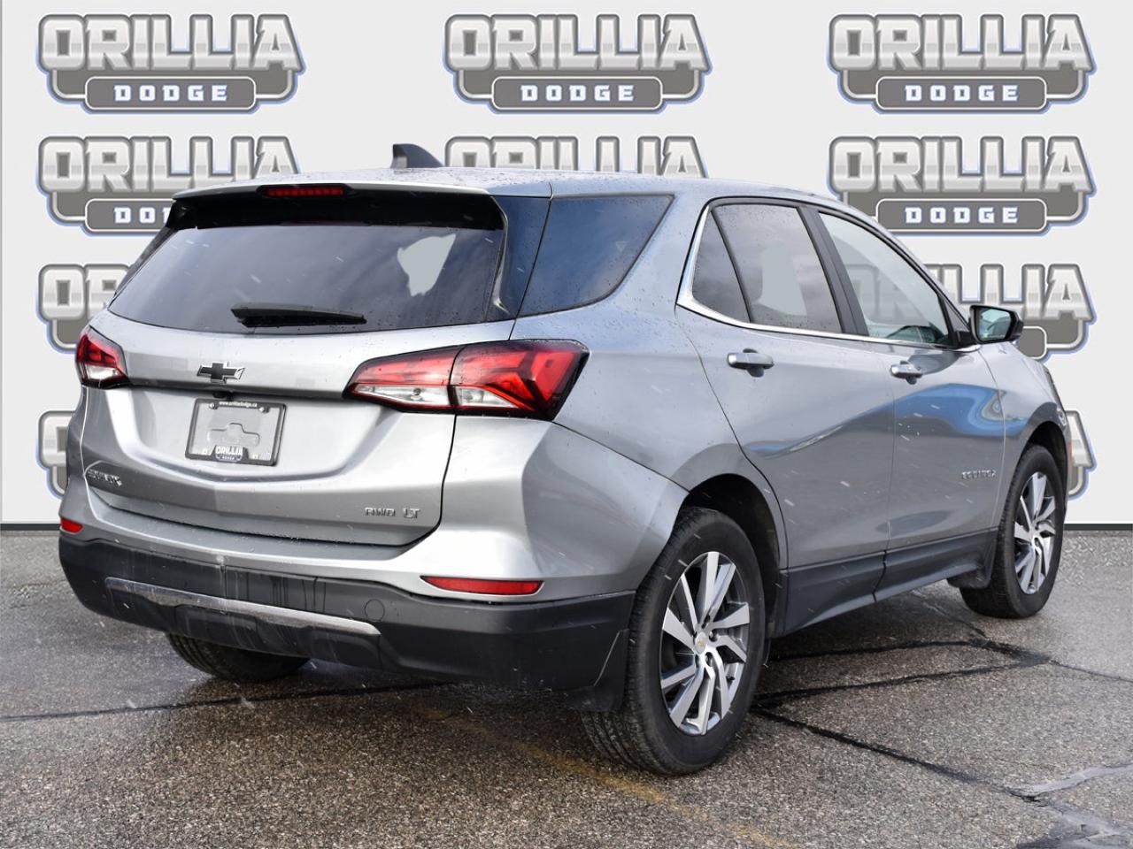 2023 Chevrolet Equinox LT   HEATED SEATS   AWD   FUEL EFFICIENT Photo