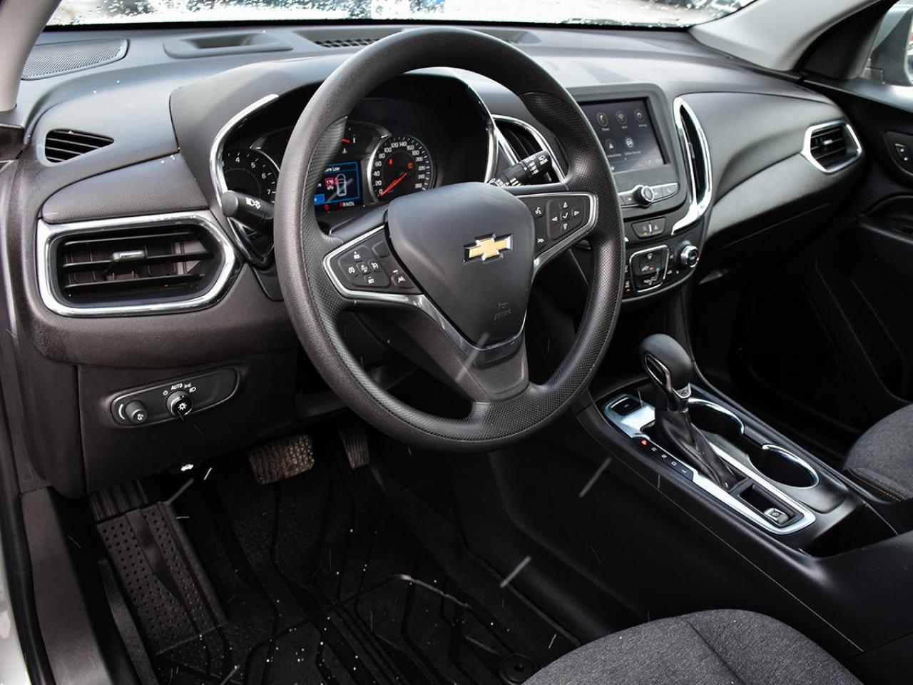 2023 Chevrolet Equinox LT   HEATED SEATS   AWD   FUEL EFFICIENT Photo