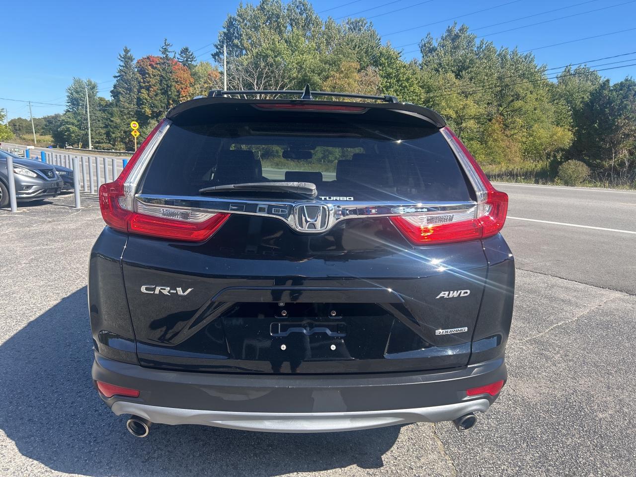 2017 Honda CR-V Touring, LDS, Crash Sensors, Nav, Bluetooth Photo