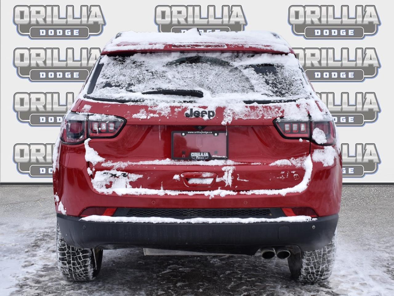 2020 Jeep Compass UPLAND II   WINTER TIRES   4x4   FUEL EFFICIENT Photo