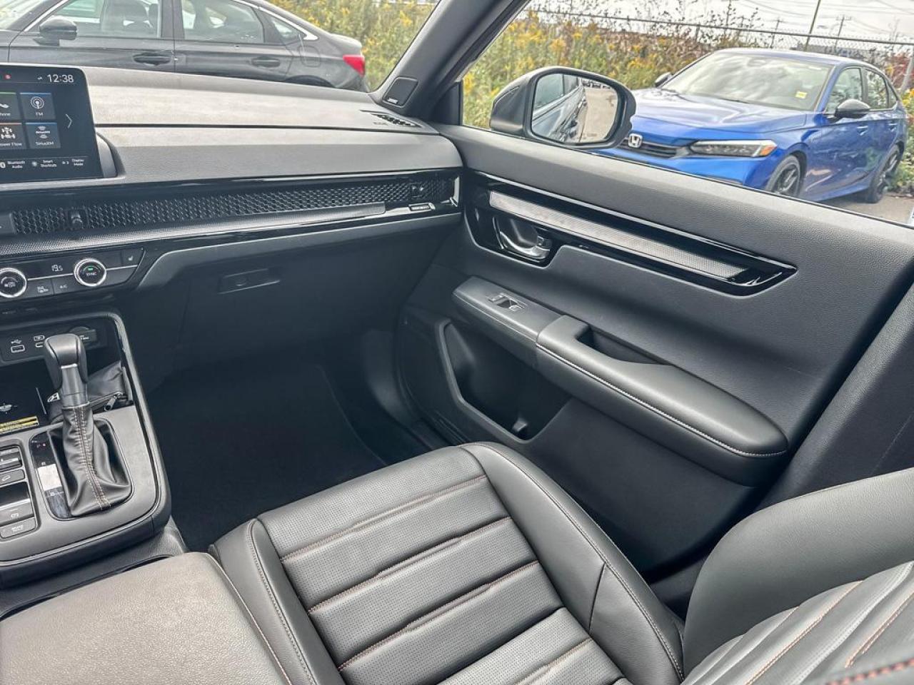 2025 Honda CR-V Hybrid Touring Photo