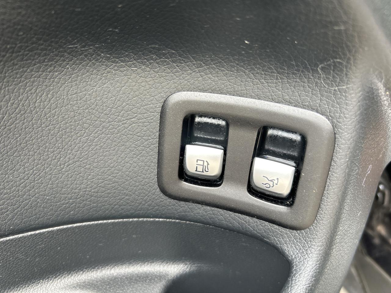 2018 Mercedes-Benz GLC GLC 350e, Hybrid, 360 Camera, Nav, Bluetooth Photo