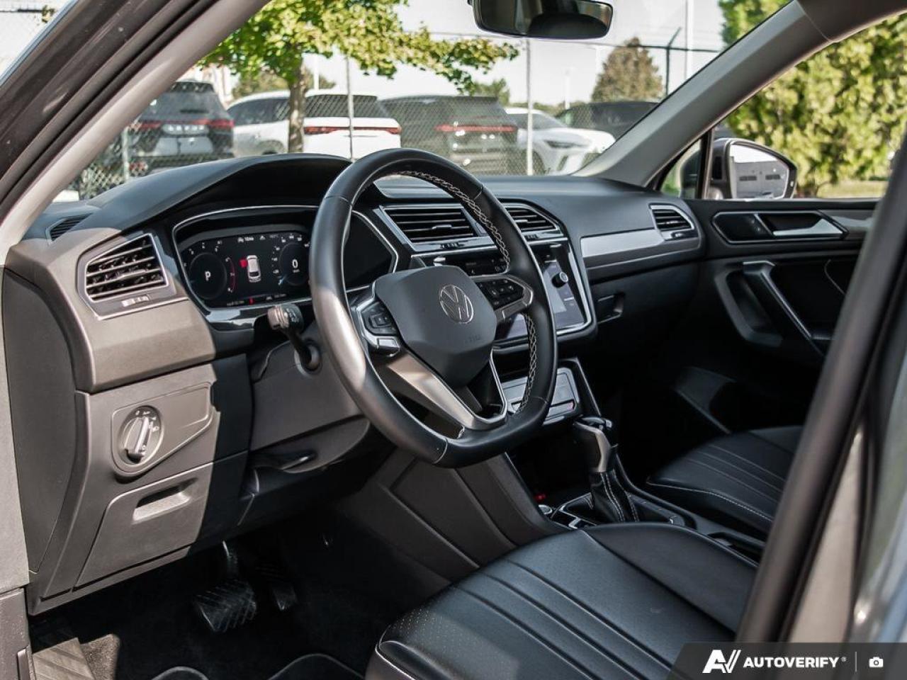 2024 Volkswagen Tiguan Comfortline   Adaptive Cruise Control   Apple CarP Photo