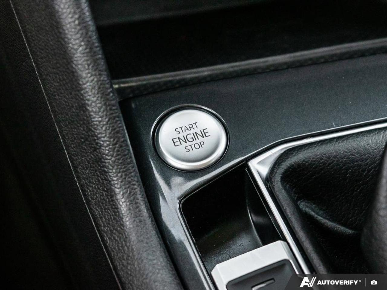 2024 Volkswagen Tiguan Comfortline   Adaptive Cruise Control   Apple CarP Photo