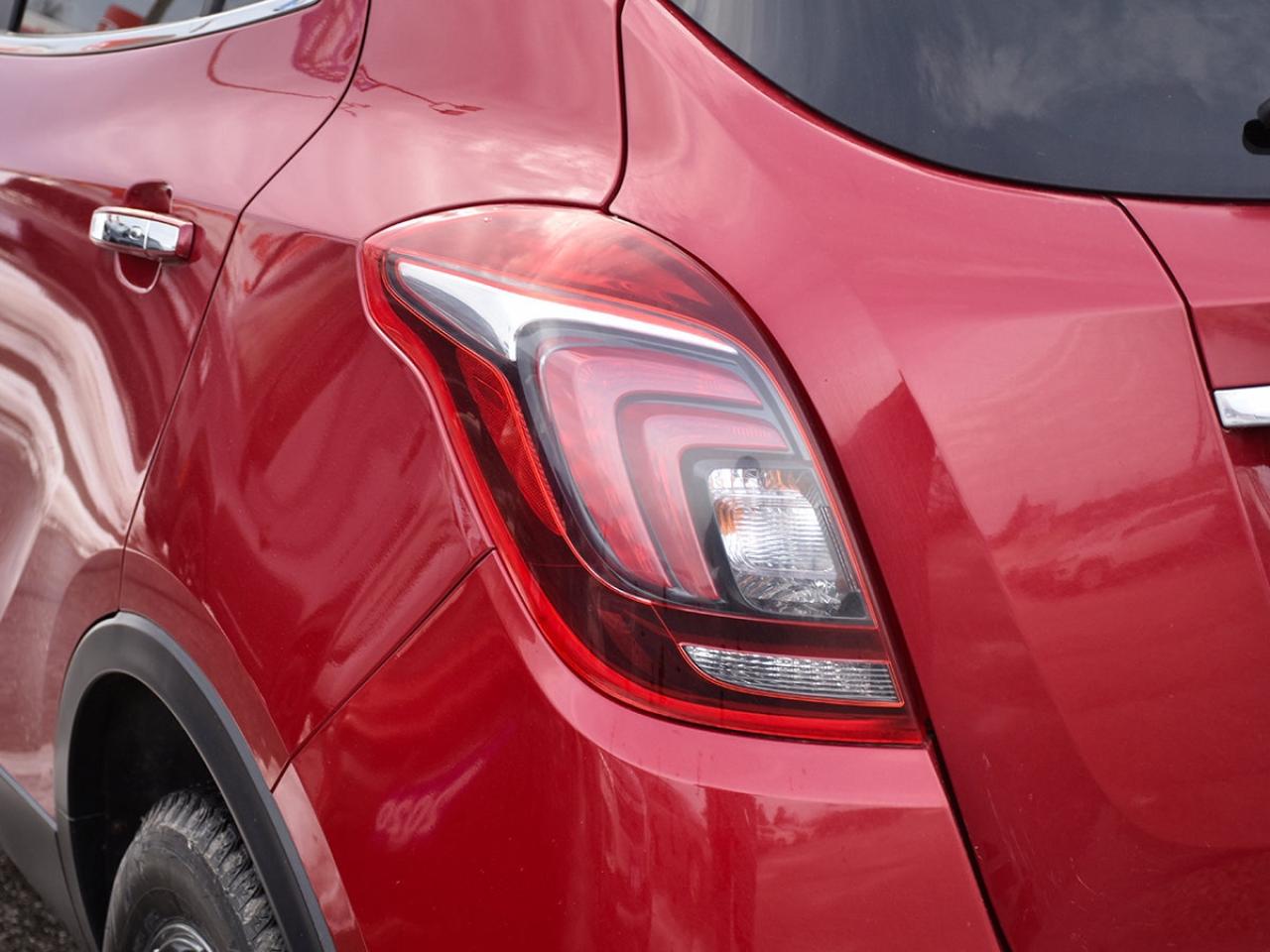 2019 Buick Encore PREFERRED   FUEL EFFICIENT   COMMUTER   CERTIFIED Photo