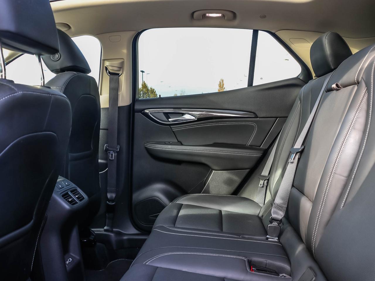 2021 Buick Envision AWD 4dr Essence Photo