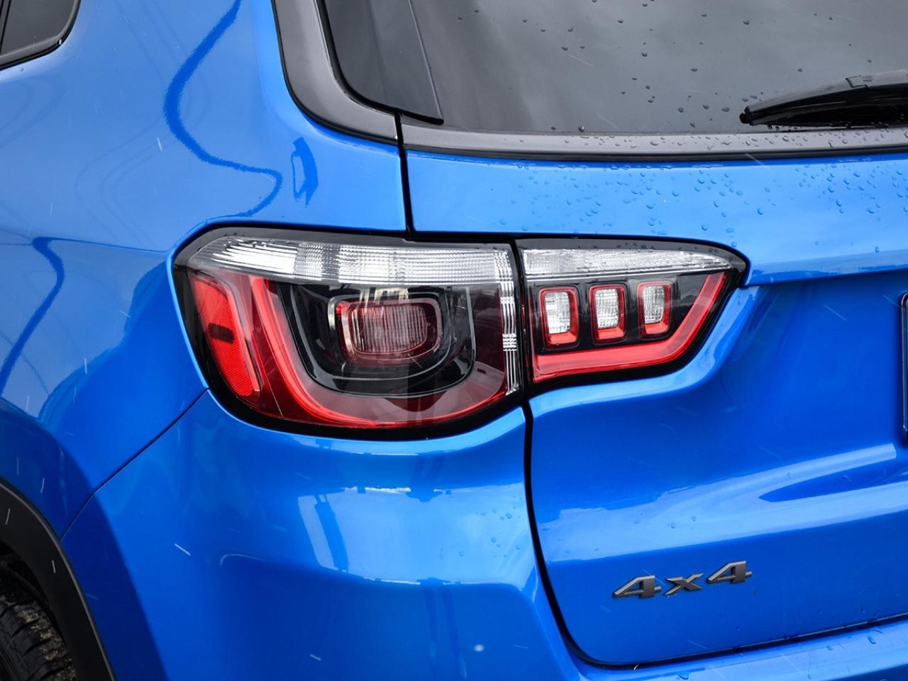 2022 Jeep Compass TRAILHAWK   TRAILER TOW   DUAL-PANE SUNROOF   HEAT Photo