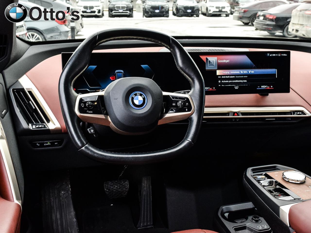 2022 BMW iX xDrive50 Photo