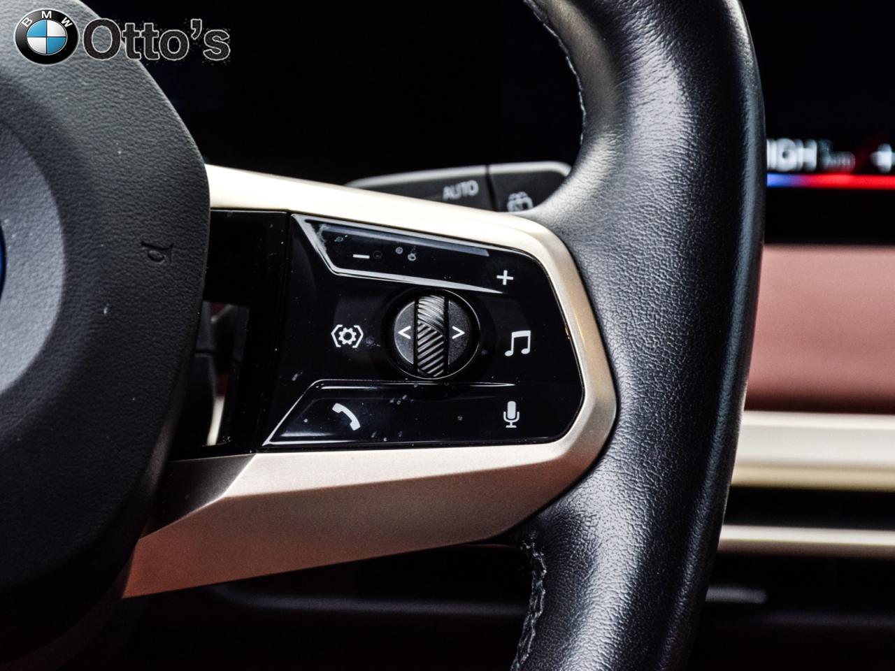 2022 BMW iX xDrive50 Photo