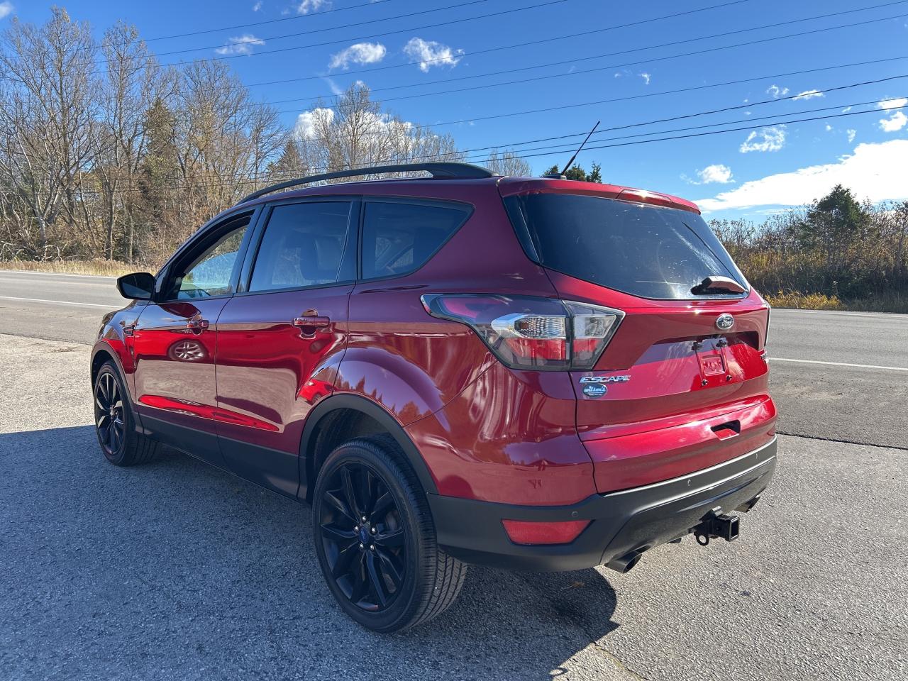 2017 Ford Escape Titanium, Nav, Back Up Cam, Pano Sunroof, TCS Photo