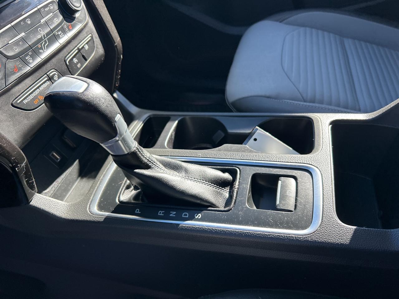 2017 Ford Escape Titanium, Nav, Back Up Cam, Pano Sunroof, TCS Photo