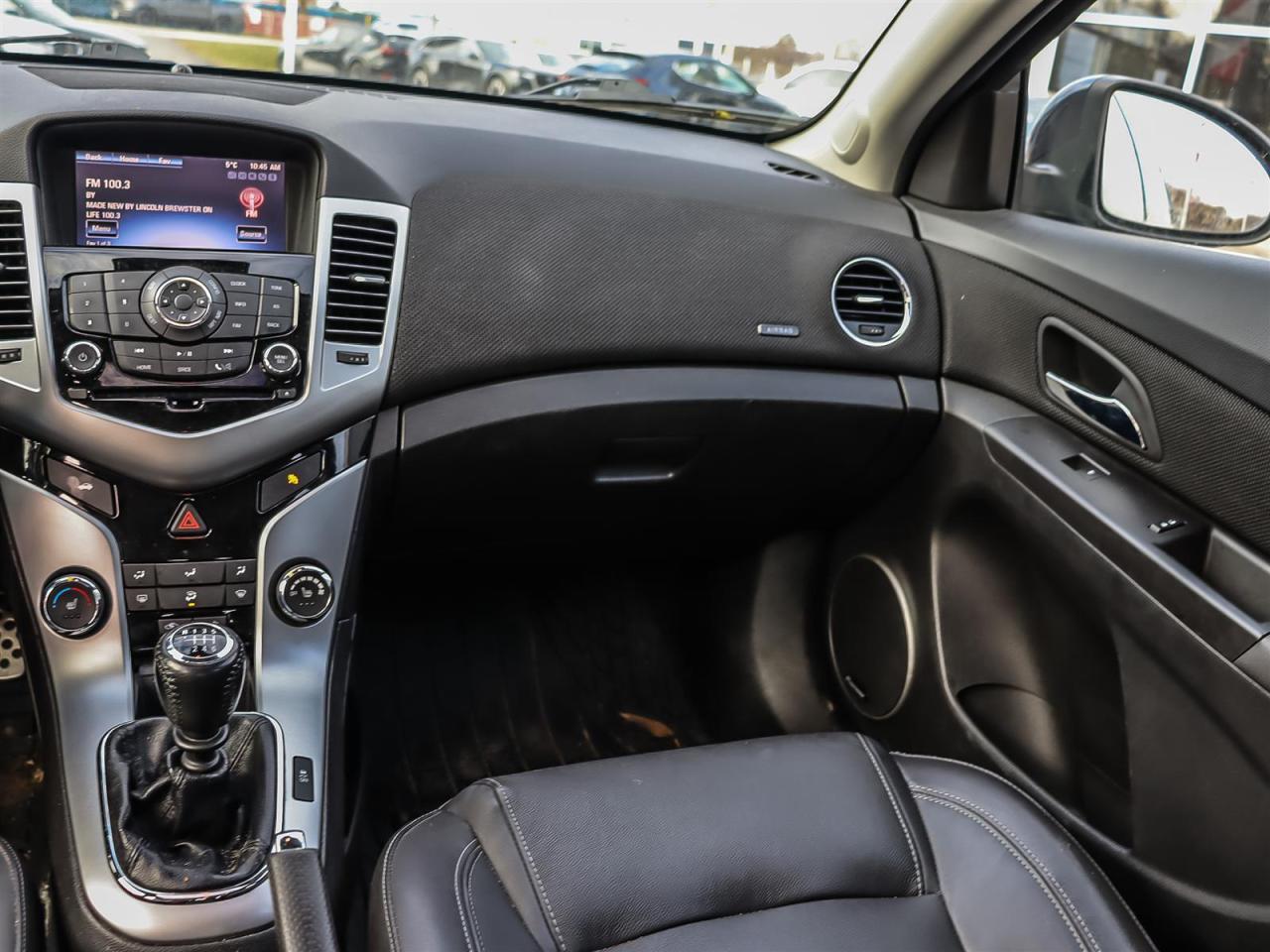 2016 Chevrolet Cruze AUTO LOW KM Photo