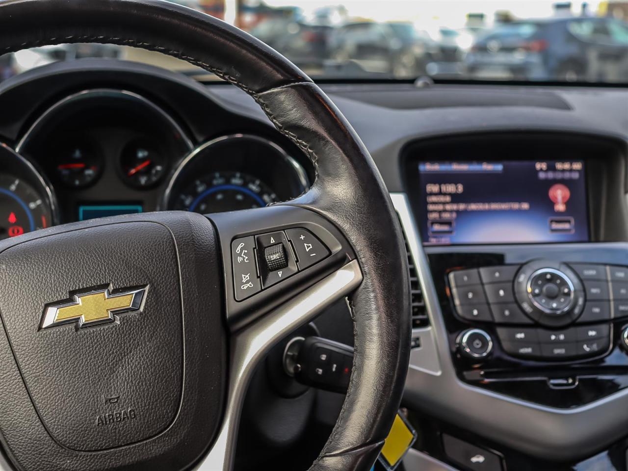 2016 Chevrolet Cruze AUTO LOW KM Photo