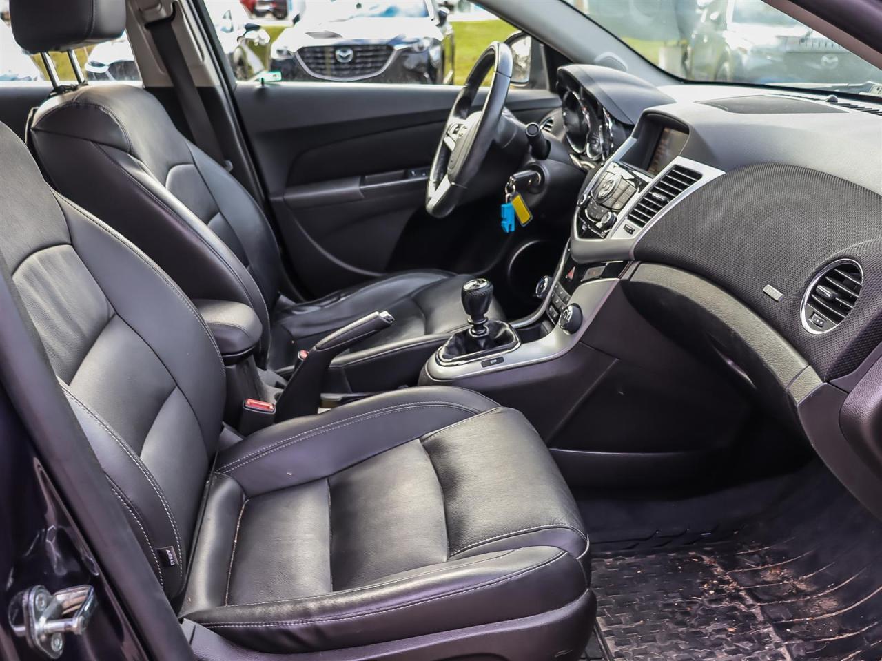 2016 Chevrolet Cruze AUTO LOW KM Photo