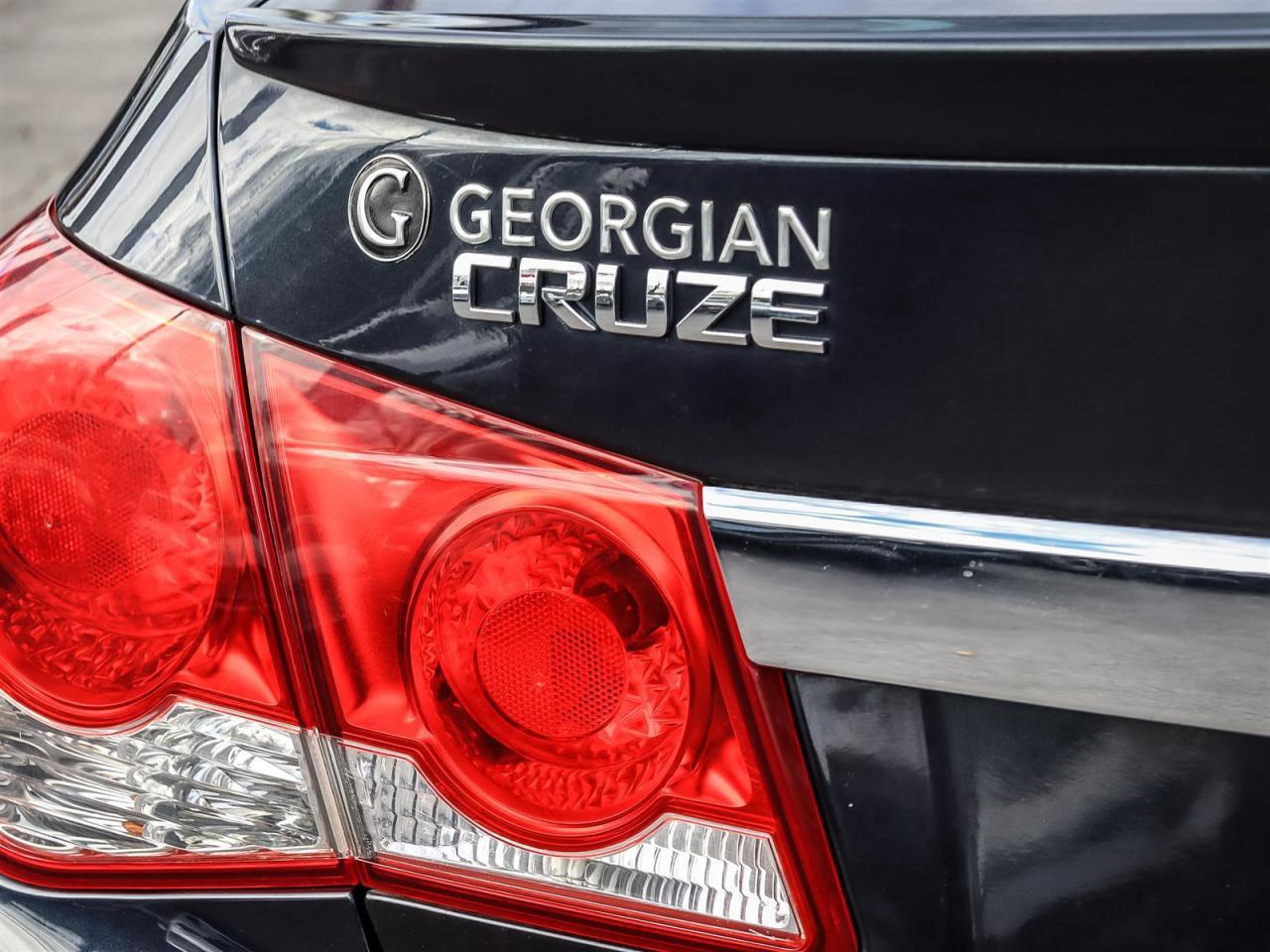 2016 Chevrolet Cruze AUTO LOW KM Photo