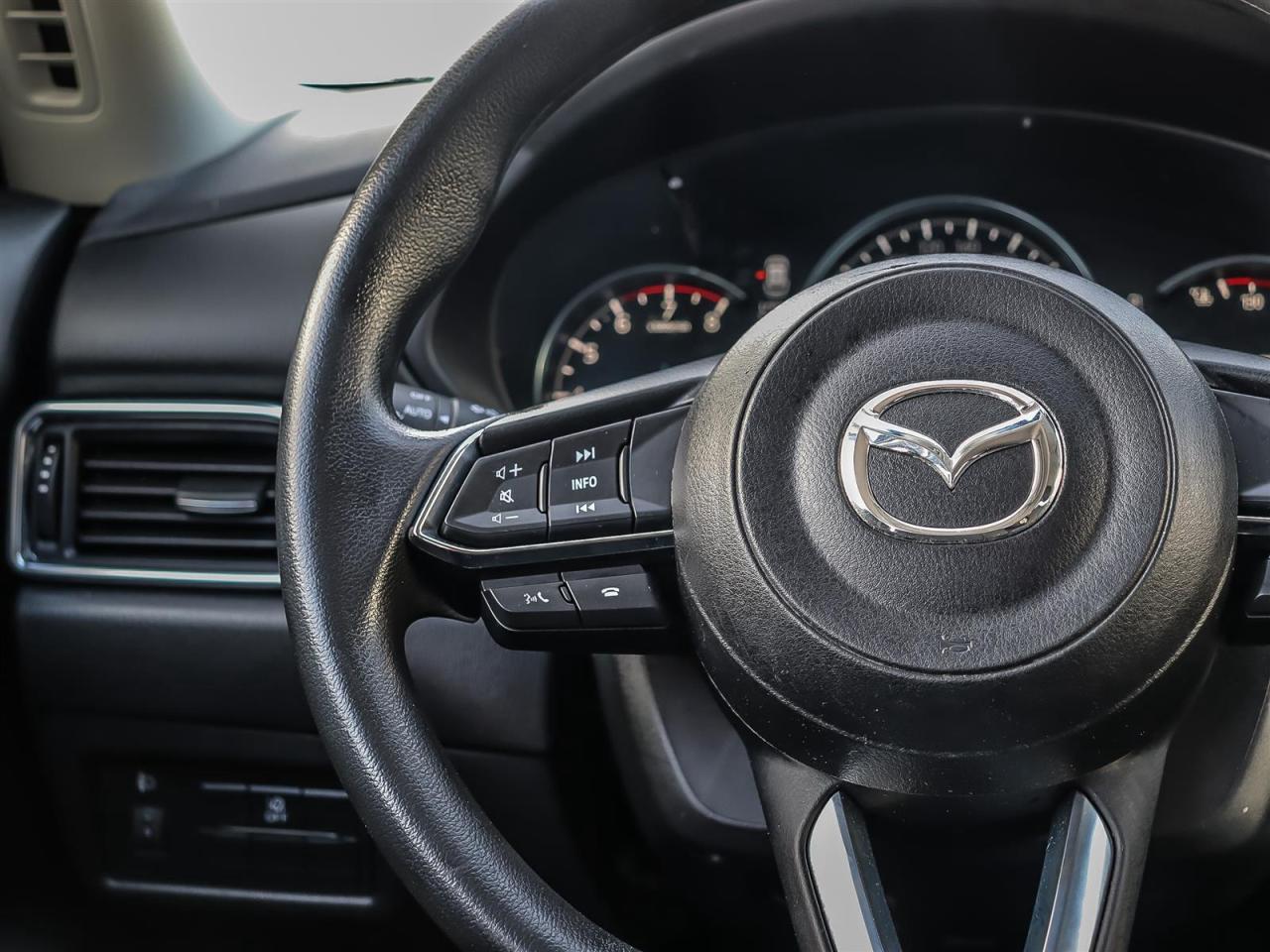 2023 Mazda CX-5 AWD LOW LOW KM 1 OWNER CLEAN CARFAX Photo