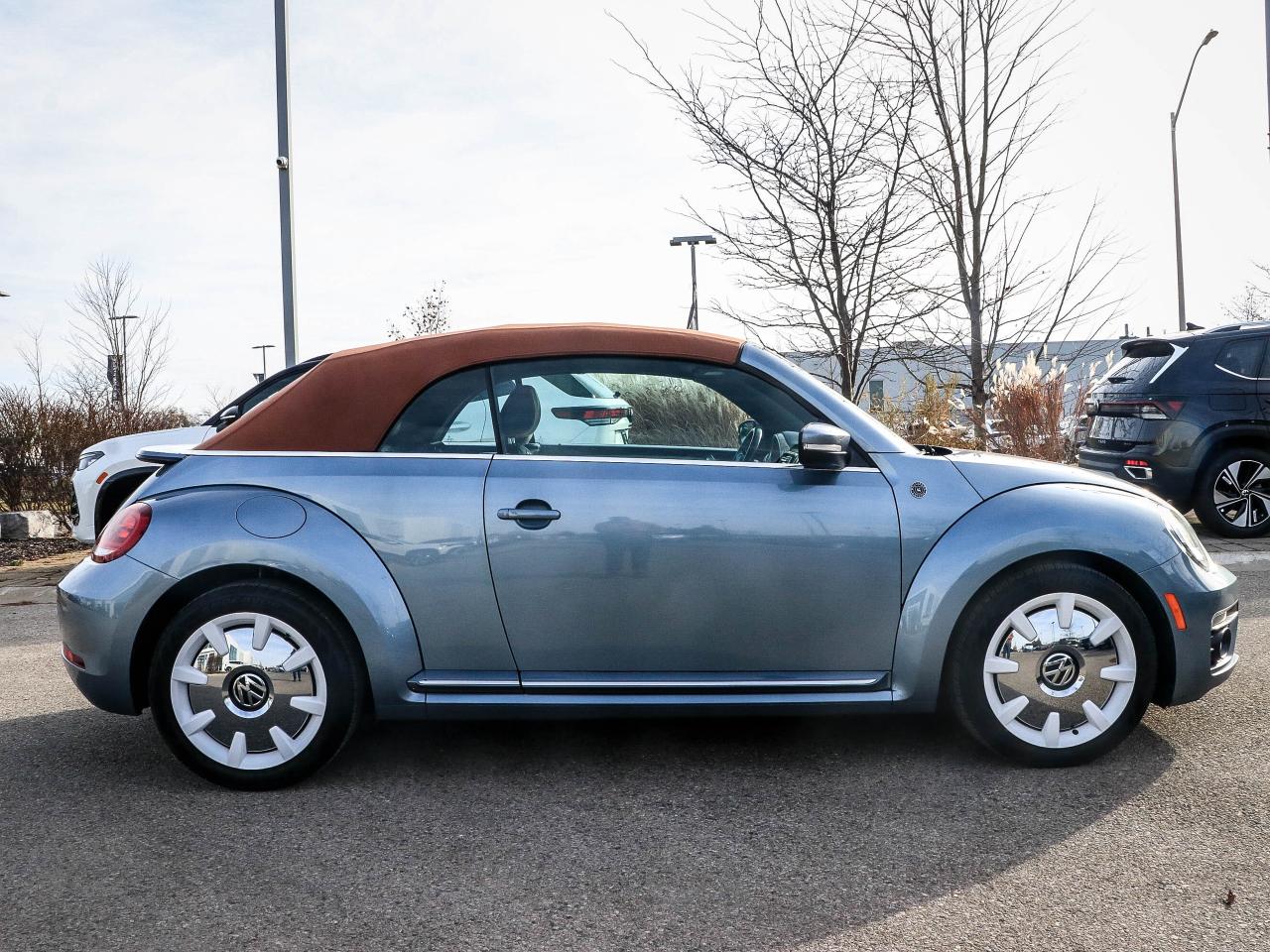 2019 Volkswagen Beetle Convertible Wolfsburg Edition Auto Photo3