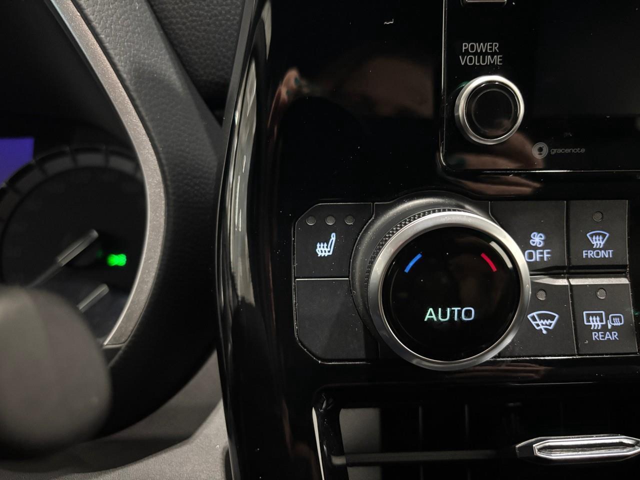 2021 Toyota Highlander XSE Photo