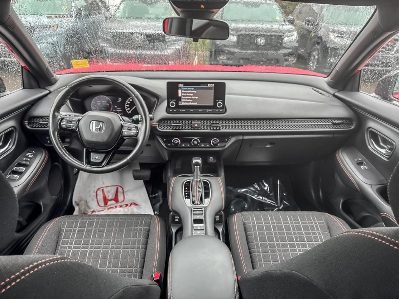 2024 Honda HR-V Sport Photo