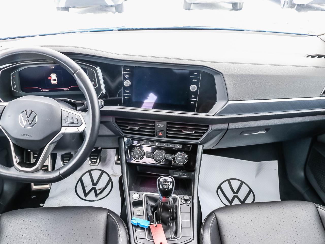 2024 Volkswagen Jetta Comfortline Manual Photo