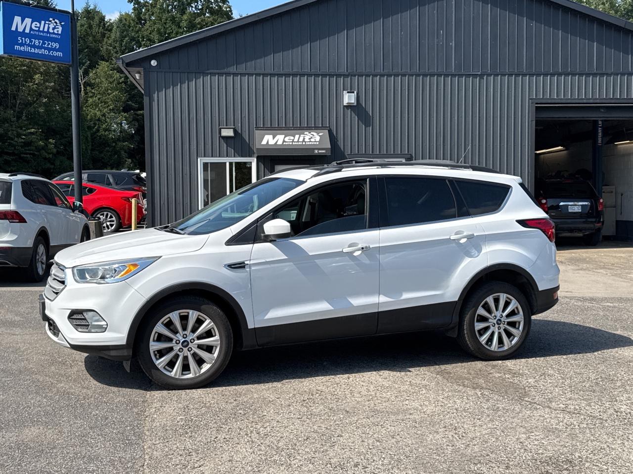 2019 Ford Escape SEL, Bluetooth, Nav, Back Up Cam Photo