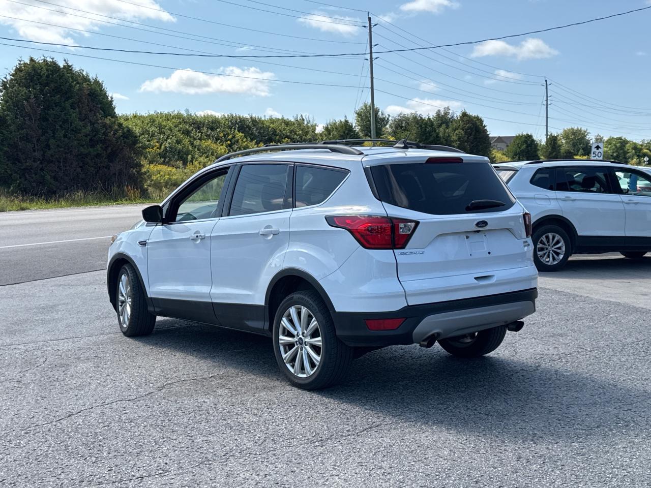 2019 Ford Escape SEL, Bluetooth, Nav, Back Up Cam Photo