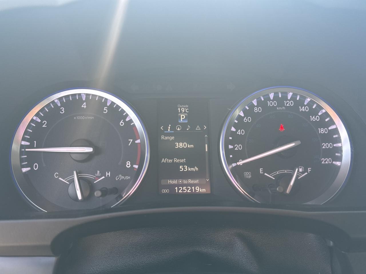 2016 Toyota Highlander XLE, Bluetooth, Nav, Back Up Cam Photo