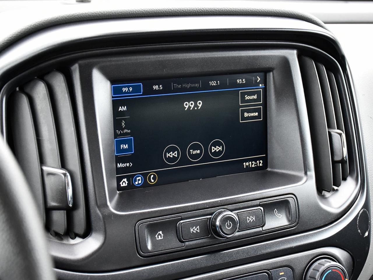 2022 Chevrolet Colorado 4WD WORK TRUCK   4X4   FUEL EFFICIENT   SAFETIED Photo