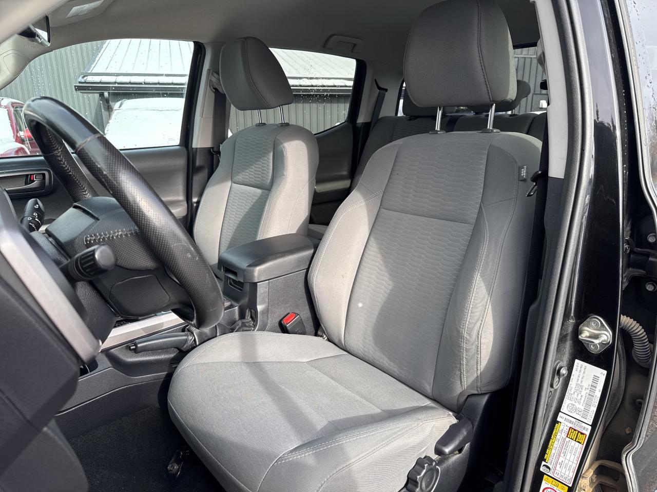 2019 Toyota Tacoma SR5, Back Up Cam, Bluetooth Photo