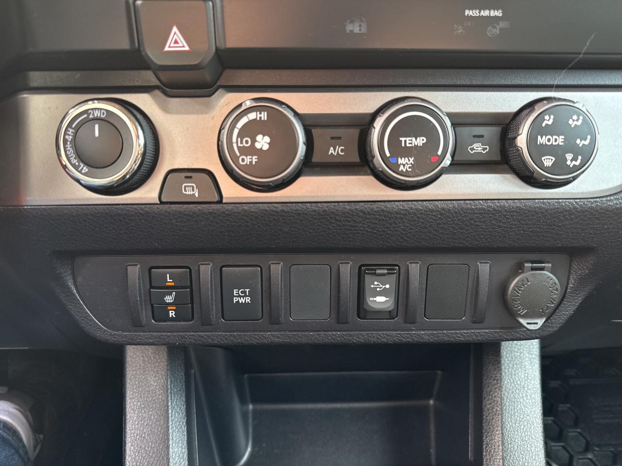 2019 Toyota Tacoma SR5, Back Up Cam, Bluetooth Photo