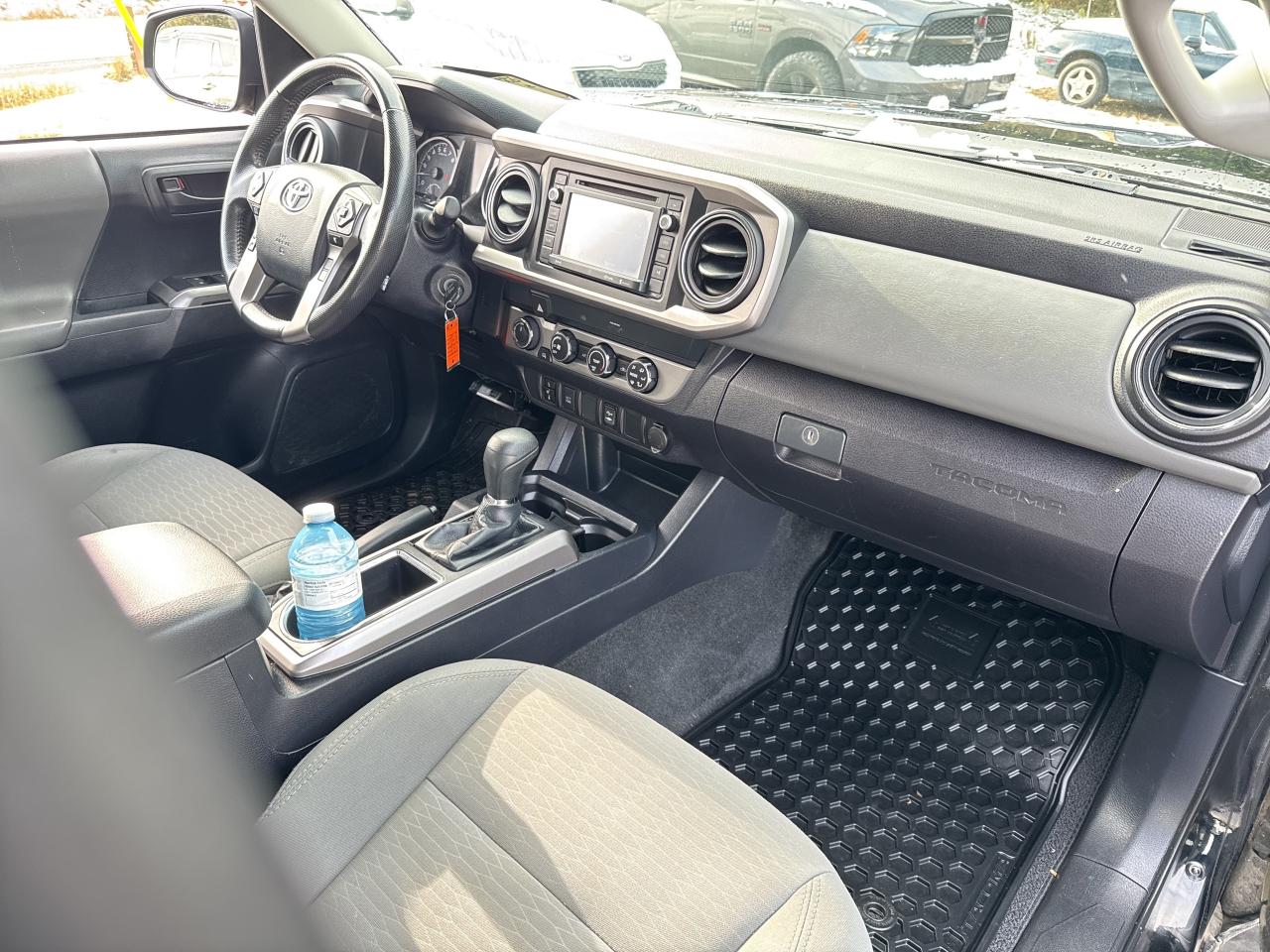 2019 Toyota Tacoma SR5, Back Up Cam, Bluetooth Photo