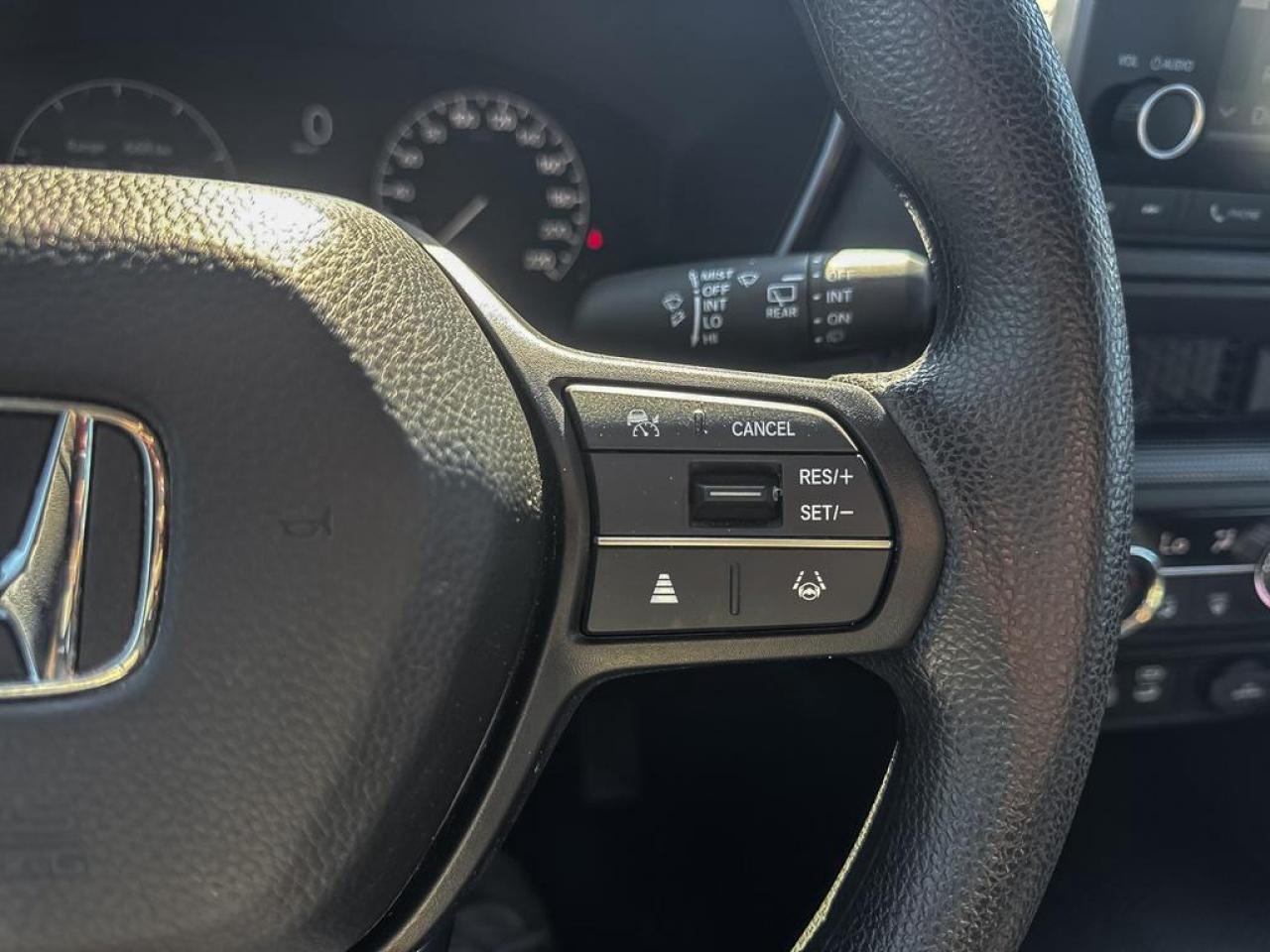 2025 Honda CR-V LX Photo