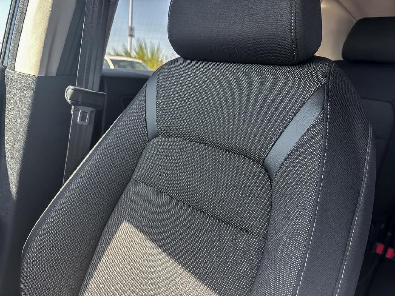 2025 Honda CR-V LX Photo