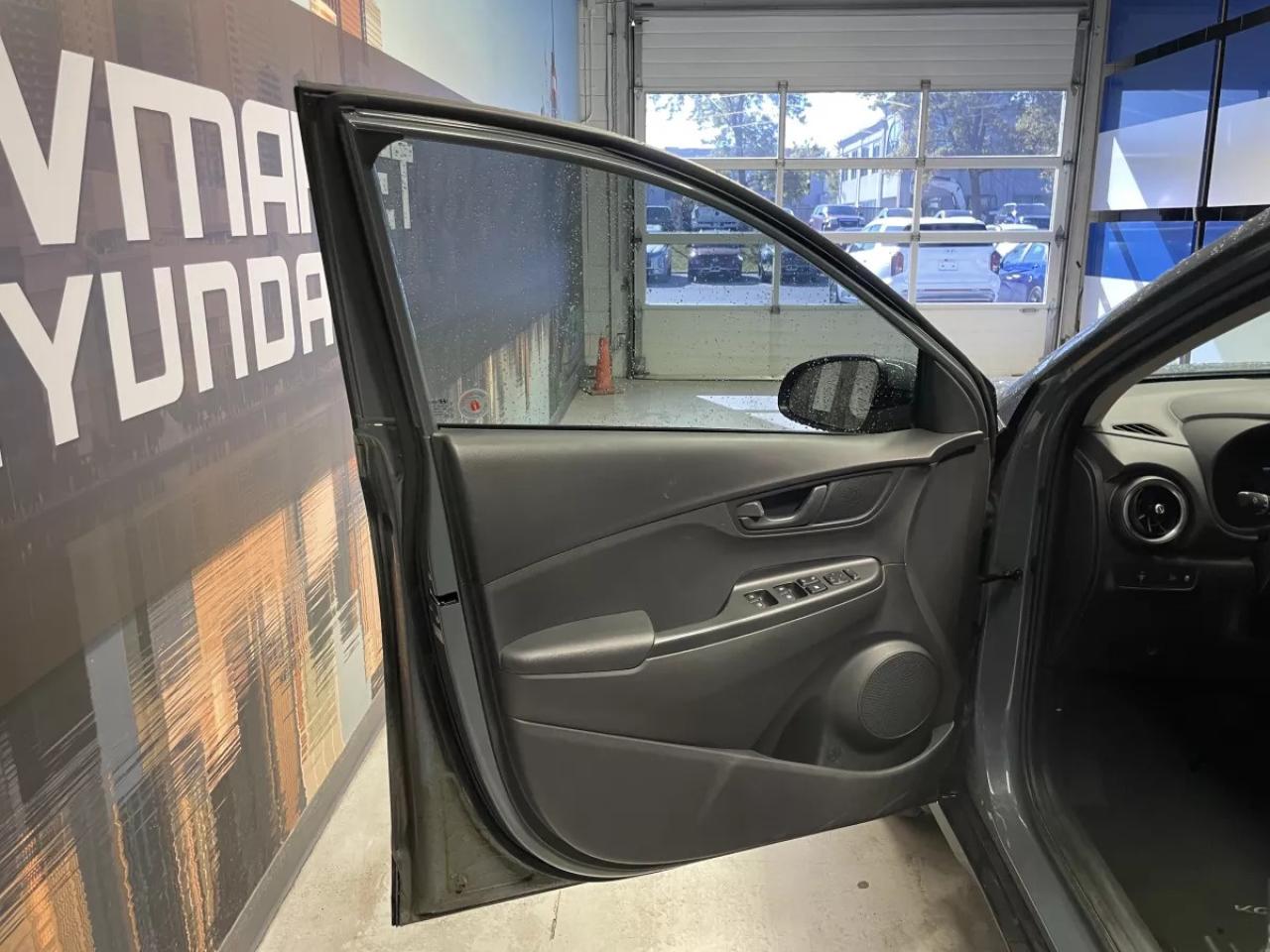 2022 Hyundai KONA Preferred Photo