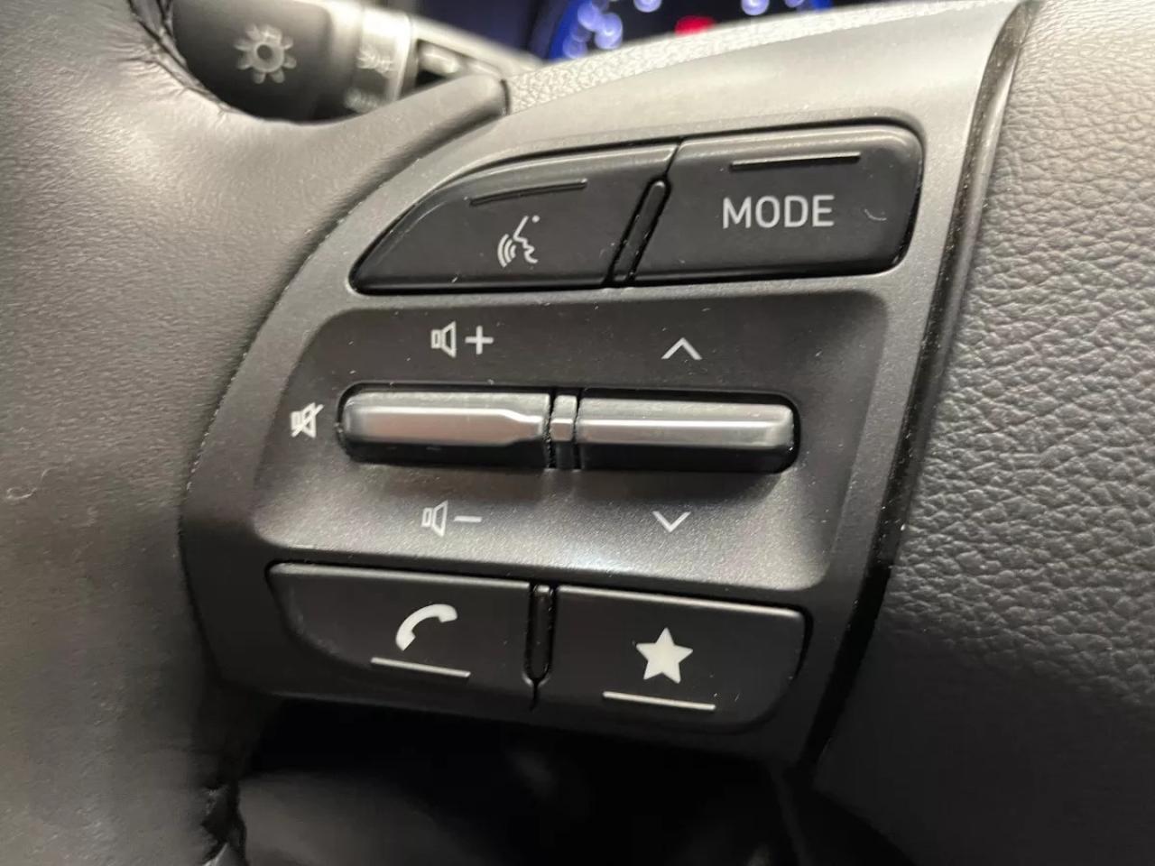 2022 Hyundai KONA Preferred Photo