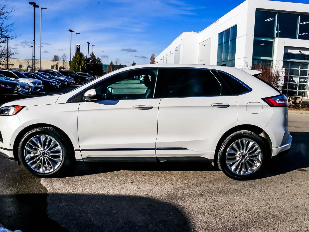 2022 Ford Edge Titanium AWD Photo