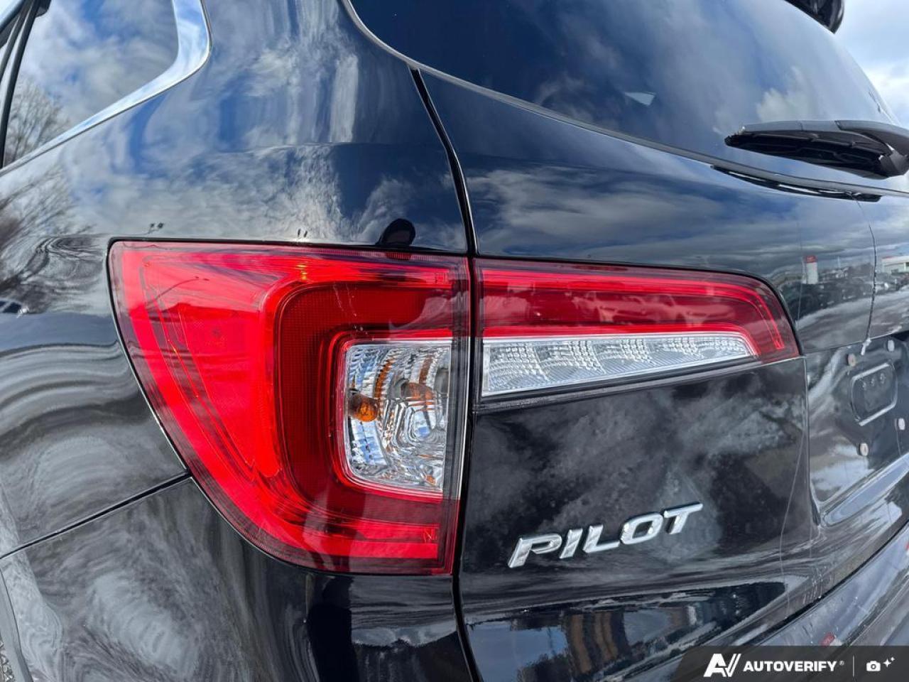 2020 Honda Pilot LX AWD   NO REPORTED ACCIDENTS   APPLE CARPLAY Photo