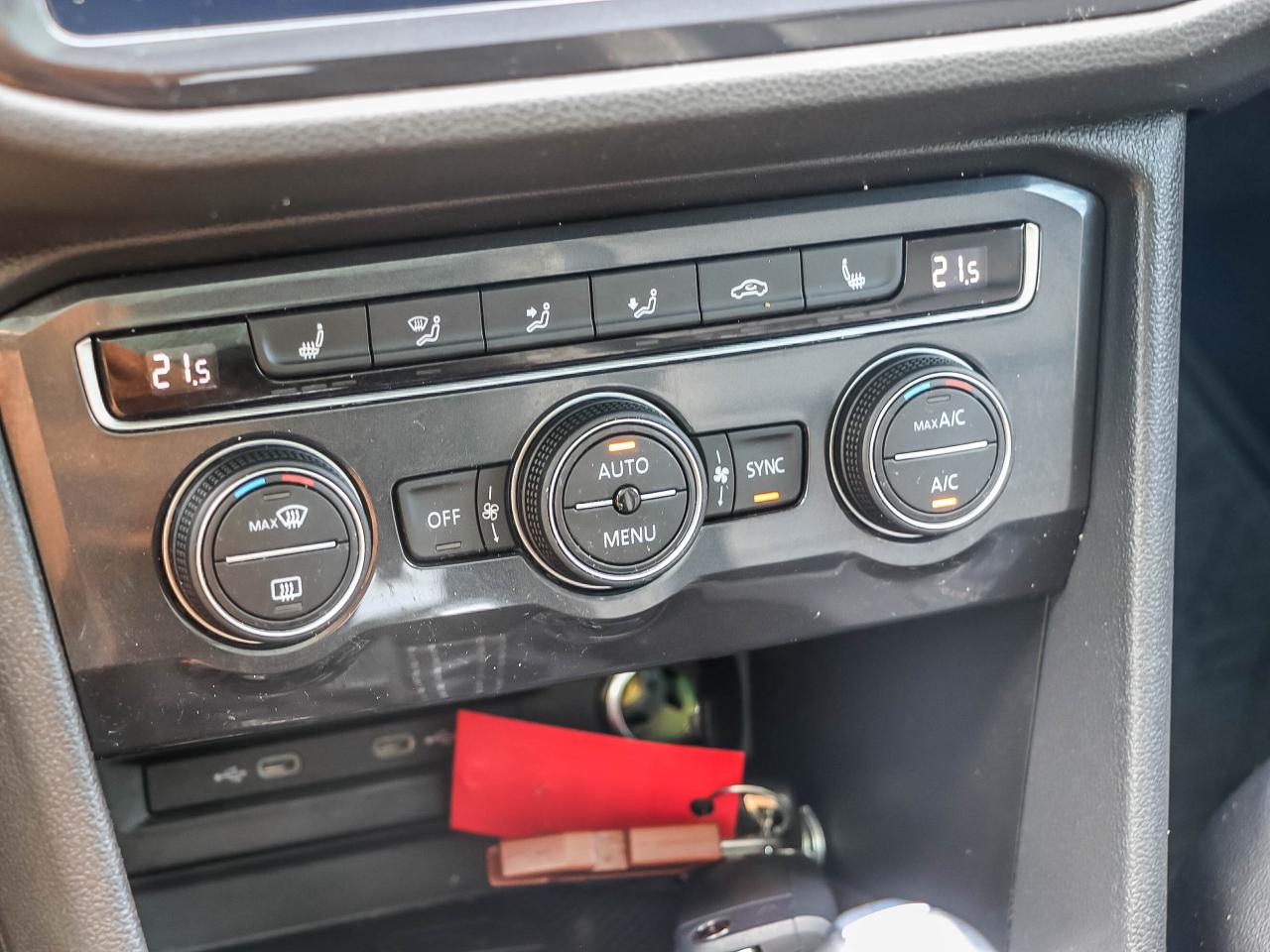 2021 Volkswagen Tiguan COMFORTLINE 4Motion Photo