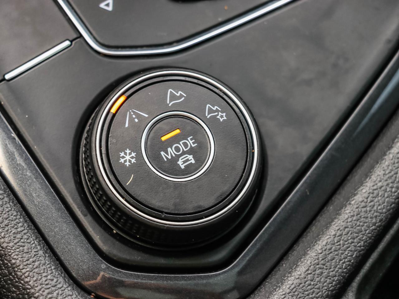 2021 Volkswagen Tiguan COMFORTLINE 4Motion Photo