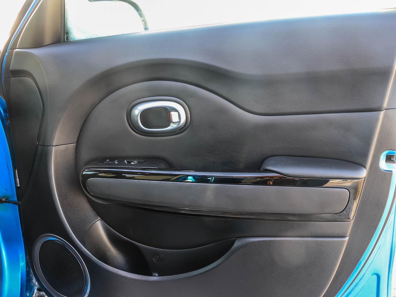 2018 Kia Soul EX+ Auto Photo4