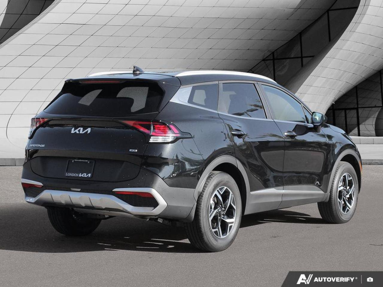 2025 Kia Sportage LX   AWD   Heated Seats   Apple CarPlay   Backup C Photo4