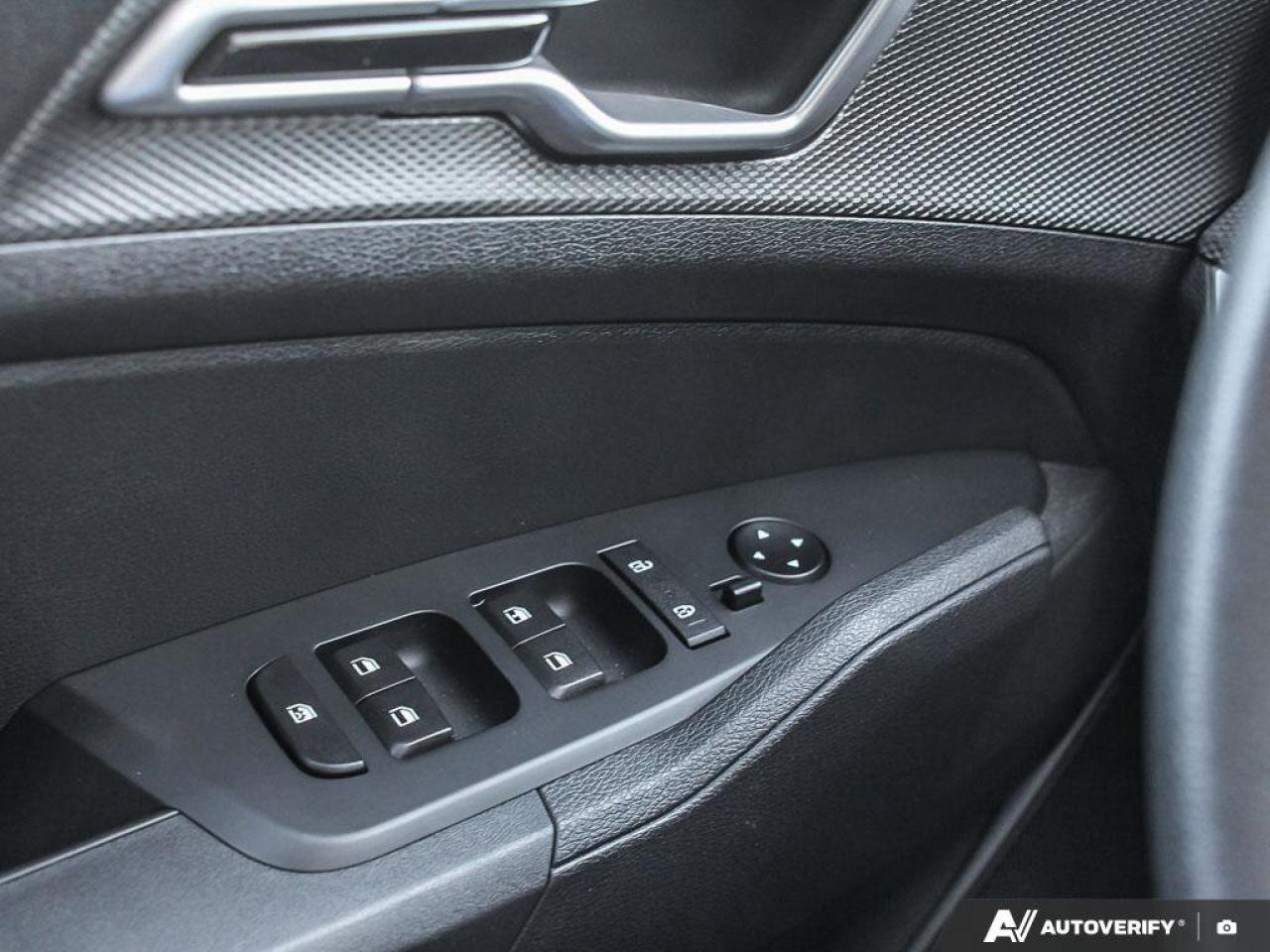 2025 Kia Sportage LX   AWD   Heated Seats   Apple CarPlay   Backup C Photo