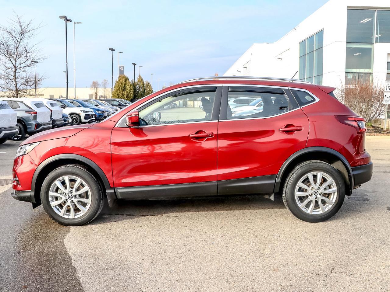 2021 Nissan Qashqai FWD SV CVT Photo