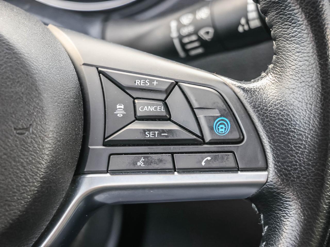 2021 Nissan Qashqai FWD SV CVT Photo