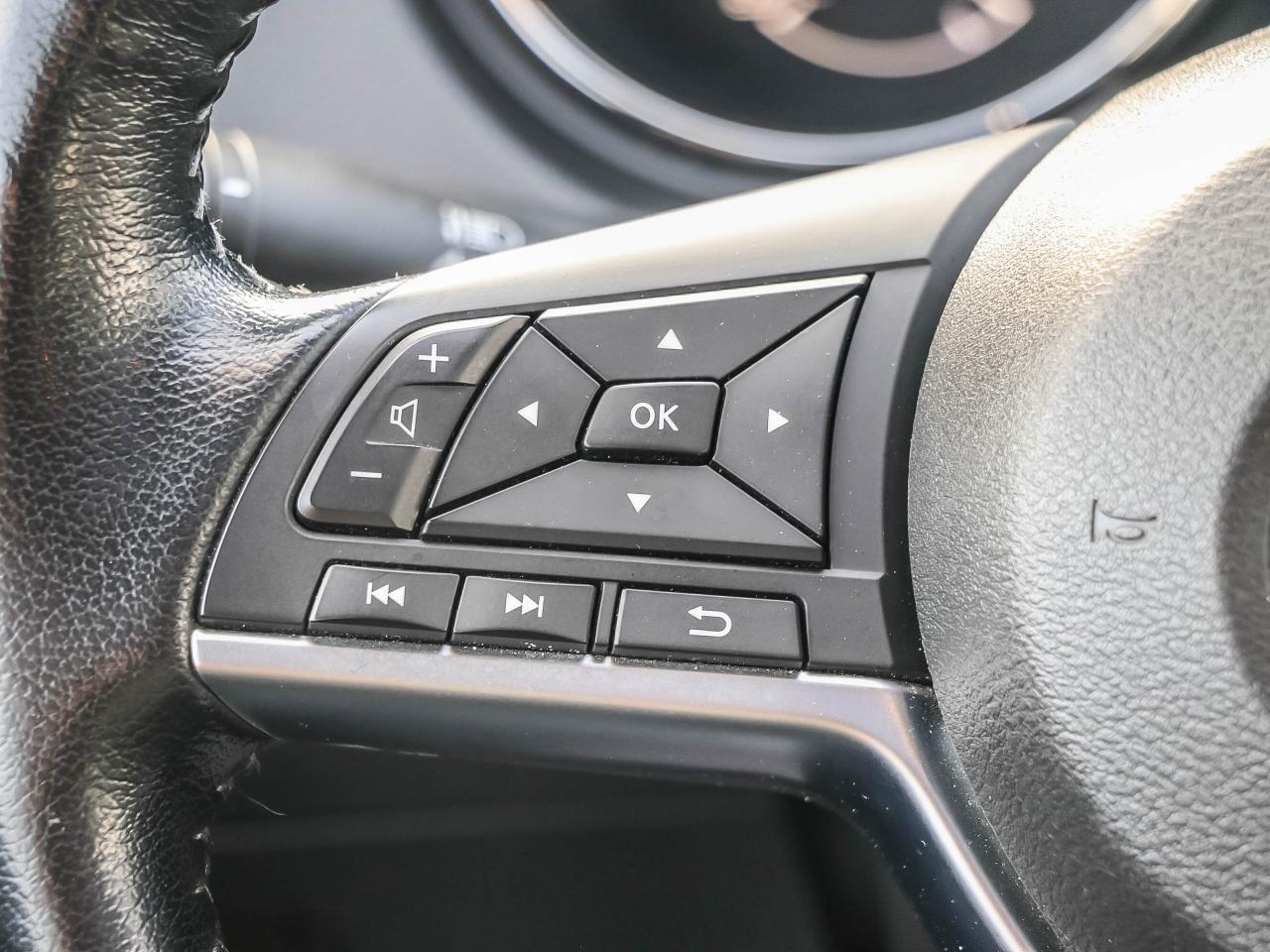 2021 Nissan Qashqai FWD SV CVT Photo