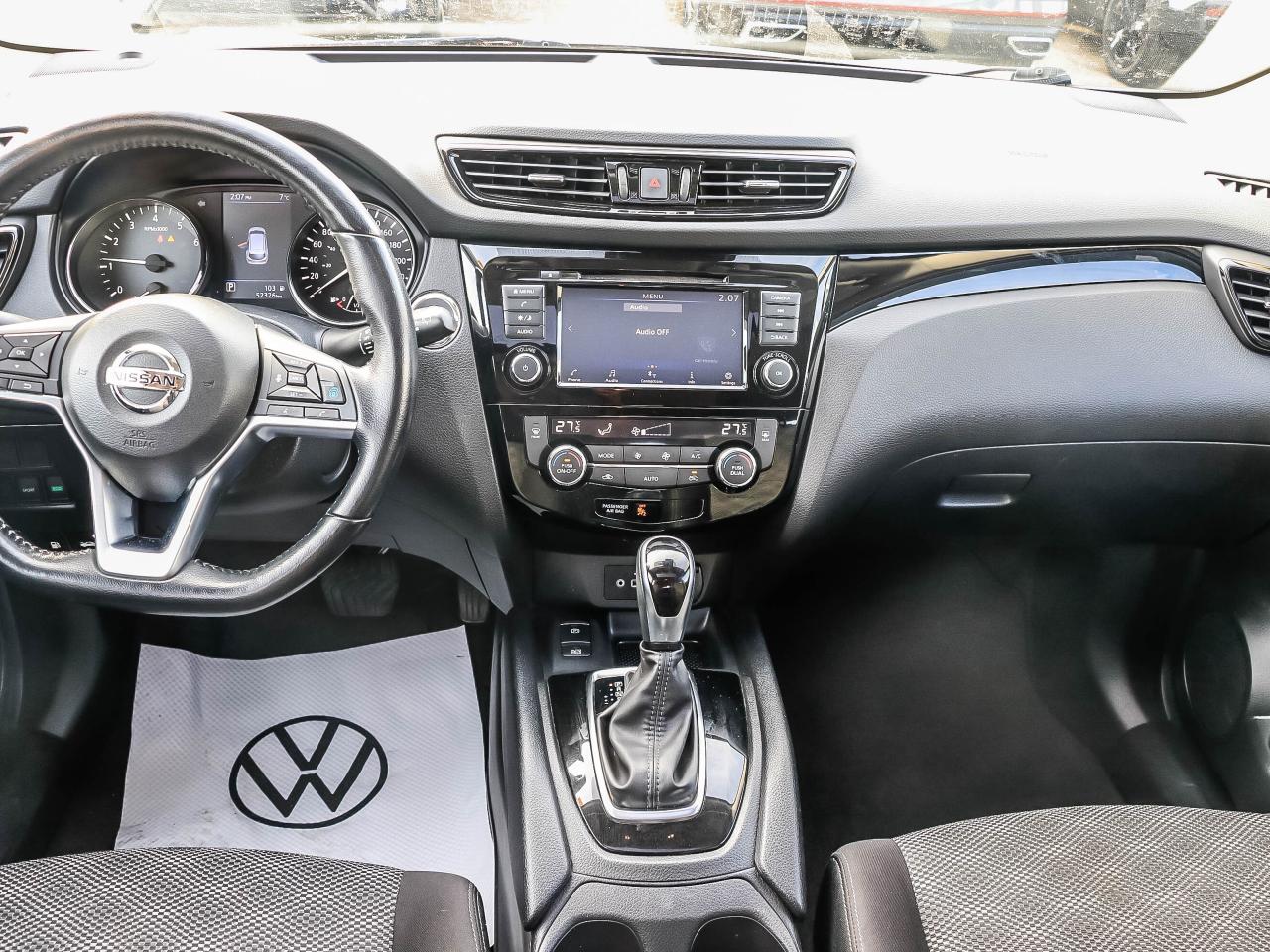 2021 Nissan Qashqai FWD SV CVT Photo