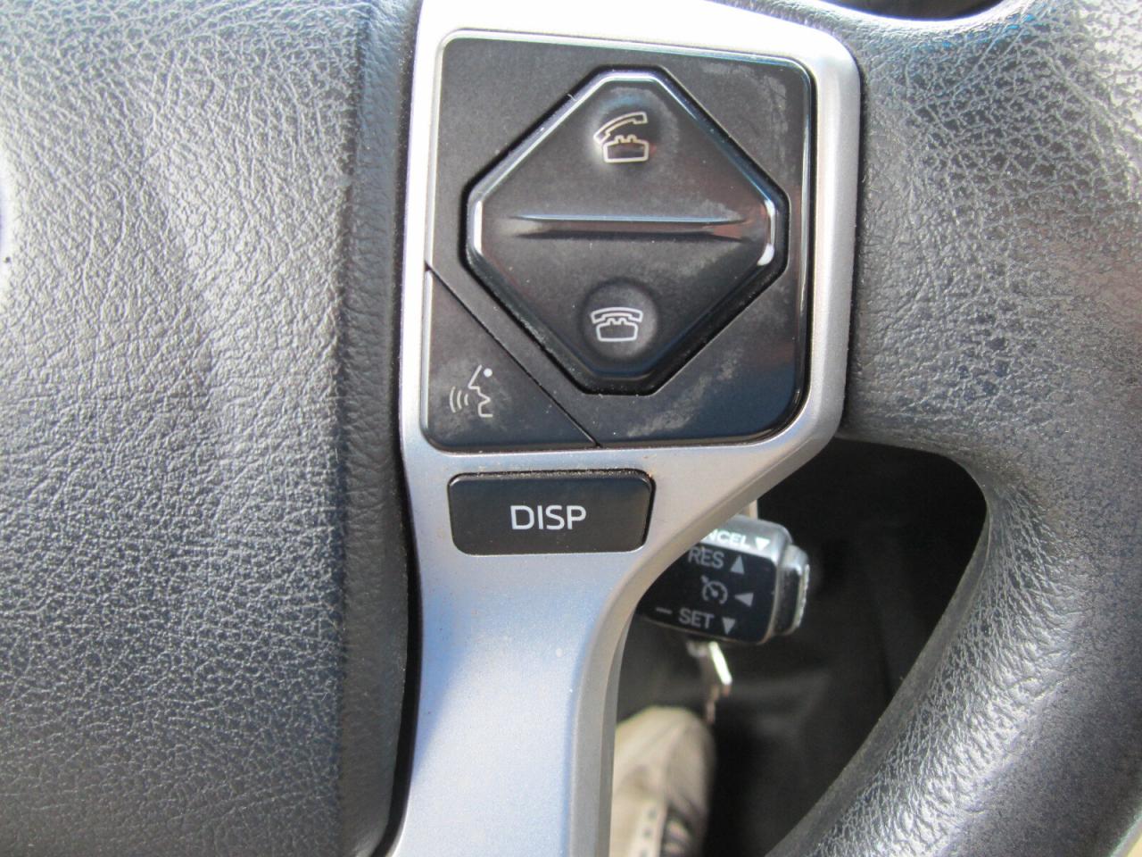 2015 Toyota Tundra SR5 4X4 TRD OFF ROAD ONE OWNER NO ACCIDENTS Photo